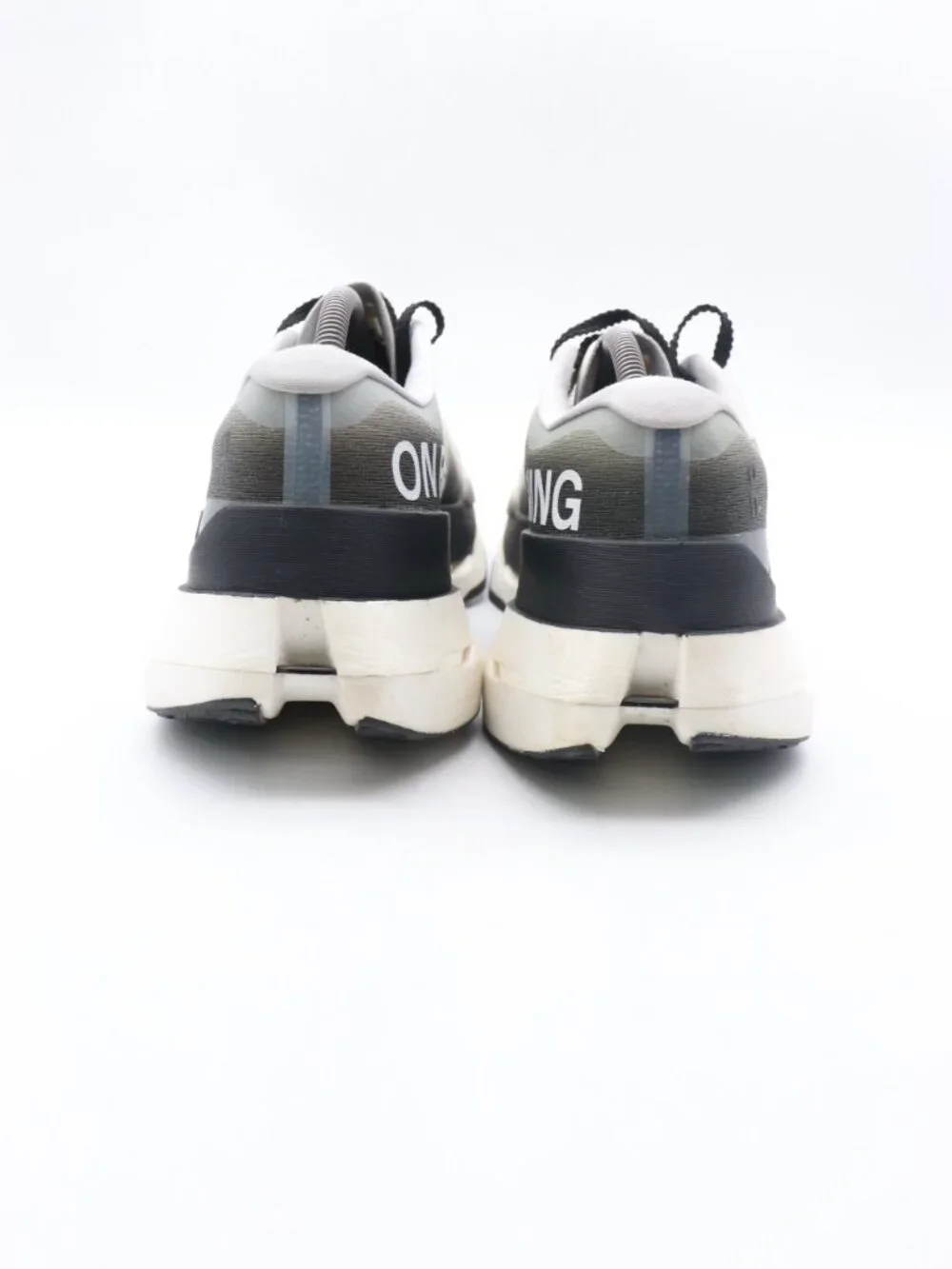 ON Running Cloudboom Max 'White Black' Men's Size 10.5 Sneakers 3MF30310462